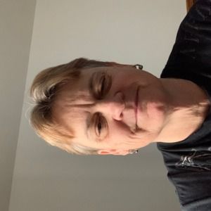 Meet your Posher, Joy